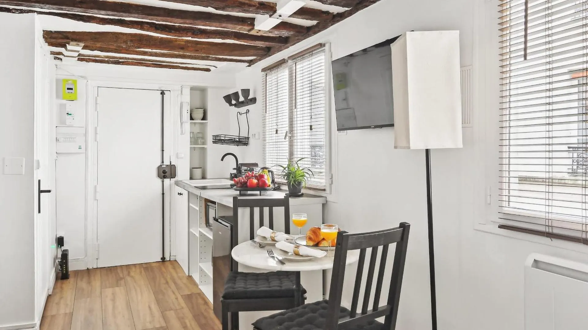 Apartment Bnbnova - Le Marais & Francs Bourgeois Paris